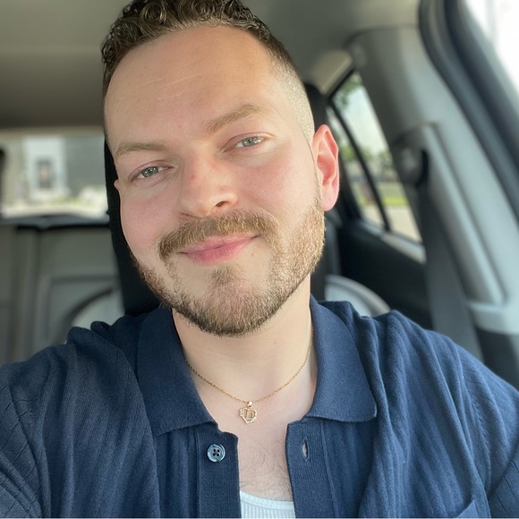 Meet your Posher, Edwin - Picture 1 of 1